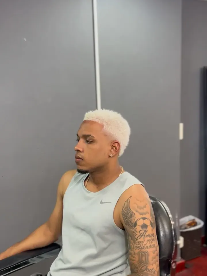 Platinado completo con degradado bajo